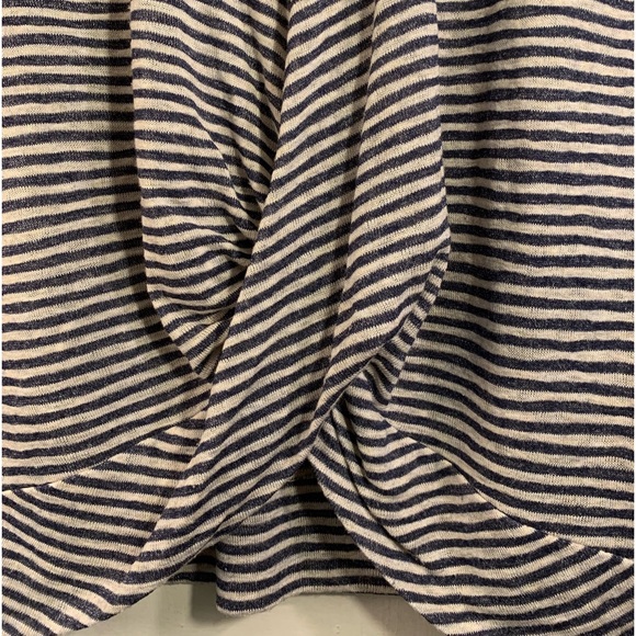 W5 Front Twist Tie Short Sleeved Striped Top, Size: XL, & Color: Blue & White - Picture 4 of 8